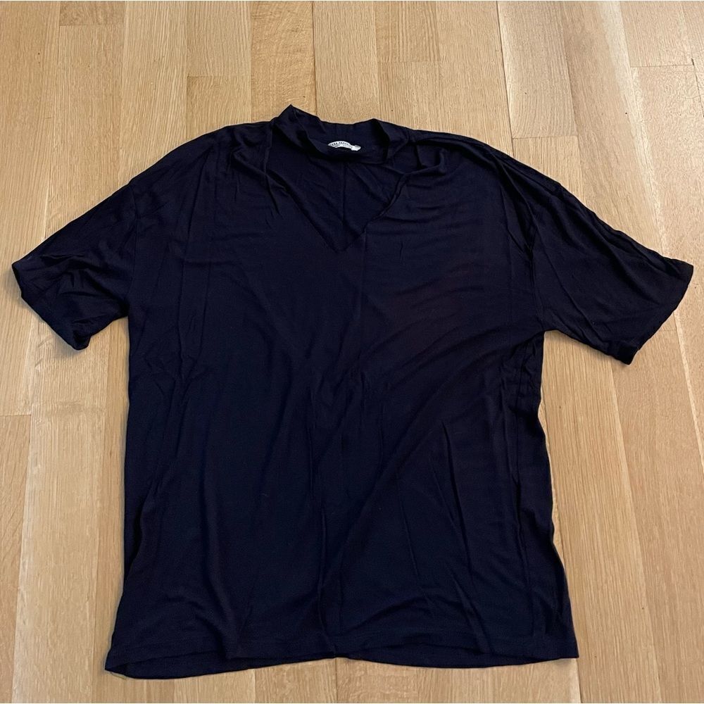 Navy Zara tshirt